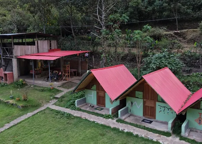 Yawar Inka Ayllu Challhuay Bed & Breakfast *